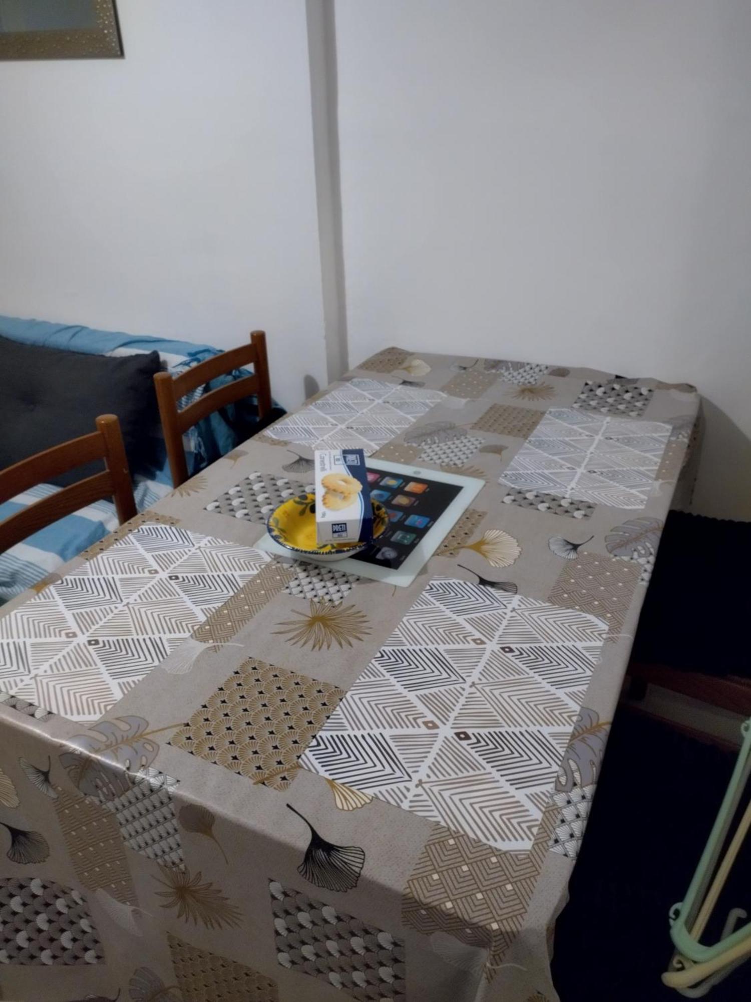 2 Pieces Idealement Placee Dans Le Centre Μεντόν Εξωτερικό φωτογραφία
